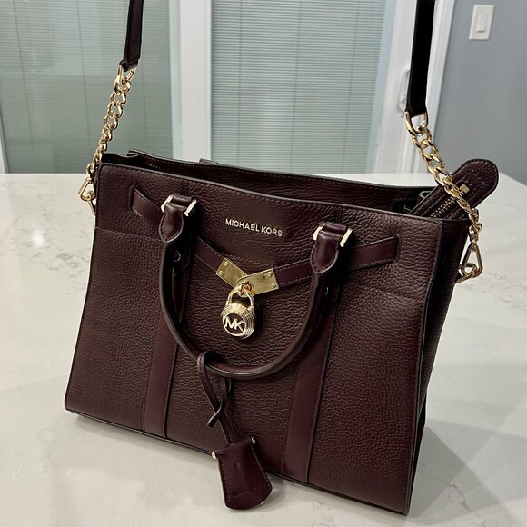Michael Kors Handbags - Michael Kors Hamilton Tote